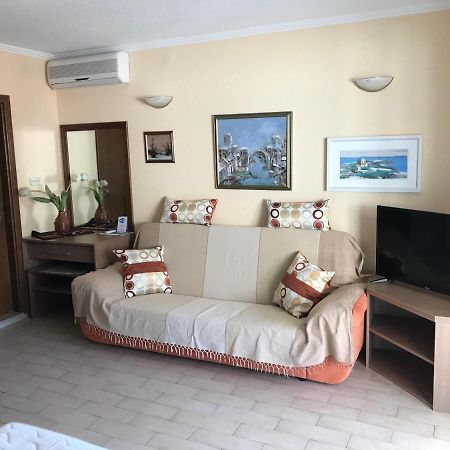 Apartments Zovko 투체피 외부 사진