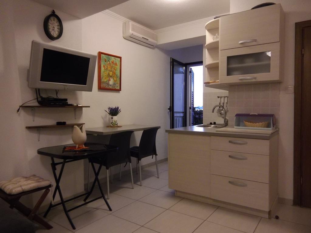 Apartments Zovko 투체피 외부 사진