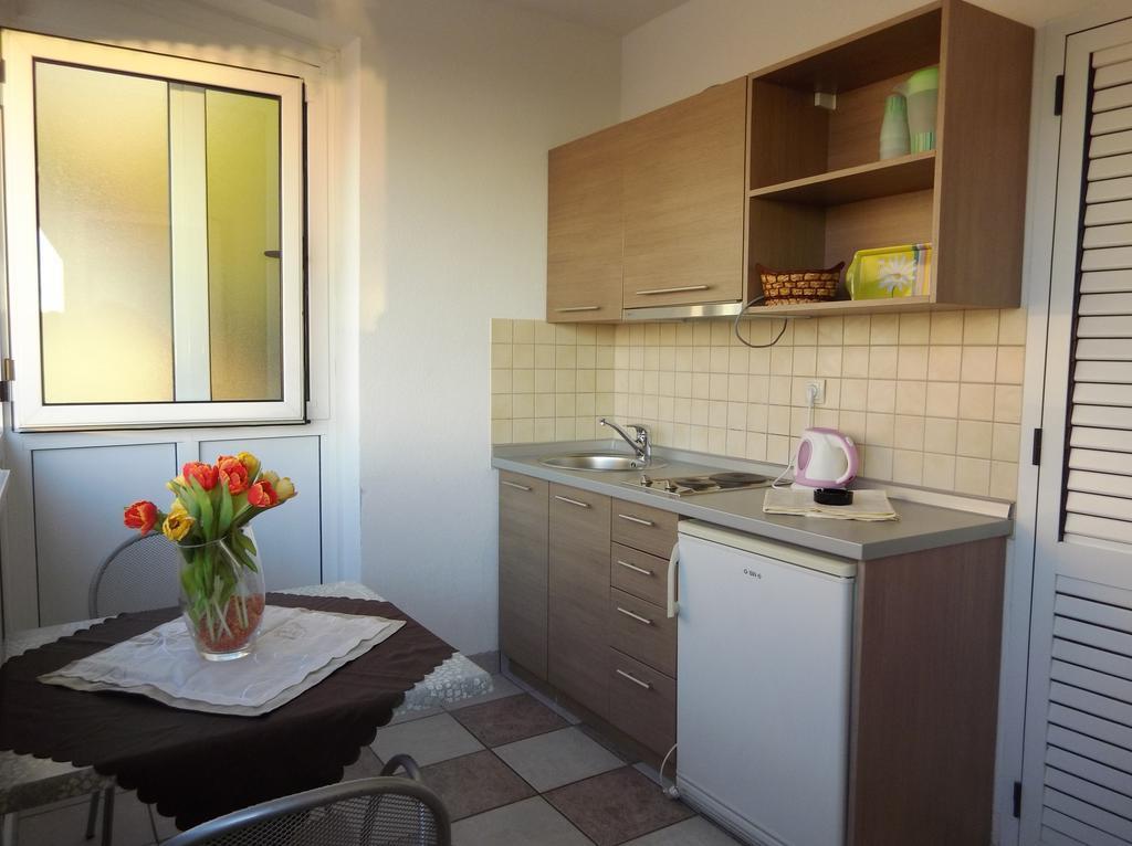 Apartments Zovko 투체피 외부 사진